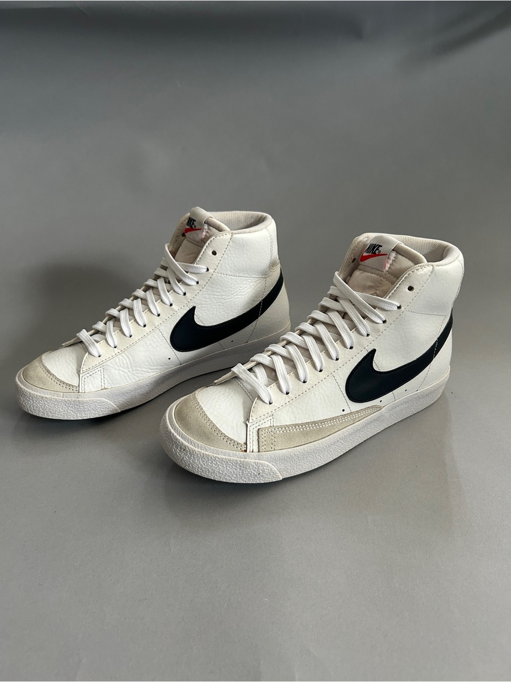 Nike Men’s Blazer Mid Sneaker - 6.5y DA4086-100